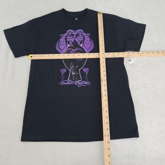 Disney Aladdin Jafar villians "Snake Charmer"  t-shirt in black Size Medium - Picture 4 of 6